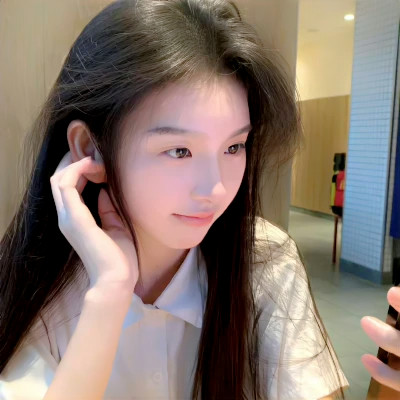 2025年女性头像图片精选