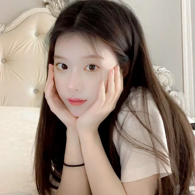 2025年女性头像高清大图