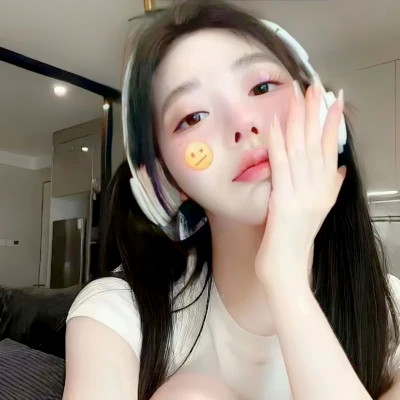 2025年女性头像高清大图