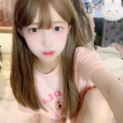 2025年女性头像高清大图