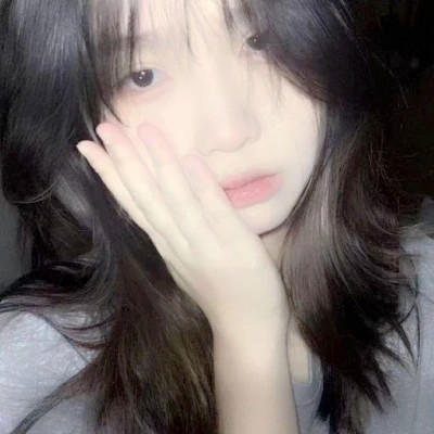 2025年女生头像潮流时尚图片