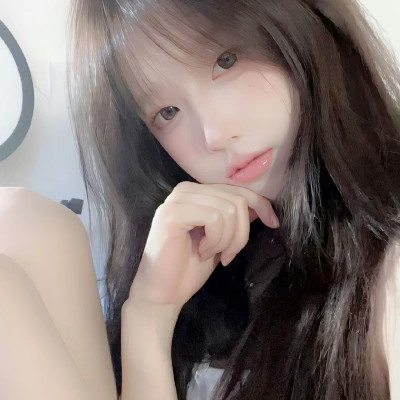 2025年女生头像潮流时尚图片