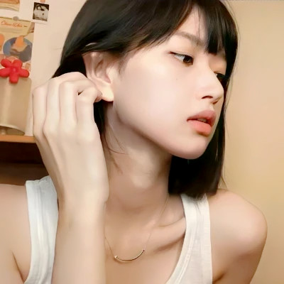 2025年女生头像潮流时尚图片