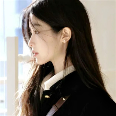 2025年流行真人女头图片