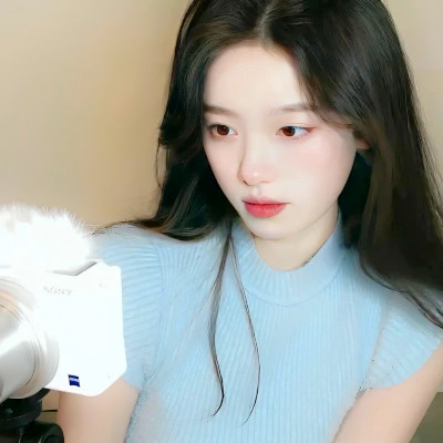 高清2025年真人女头图片