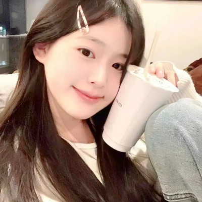 高清2025年真人女头图片