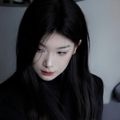 高清2025年真人女头图片