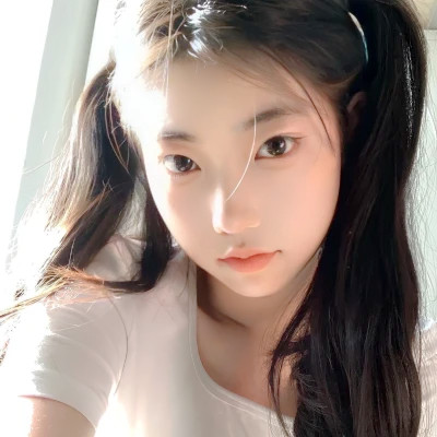 高清2025年真人女头图片
