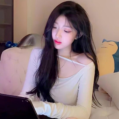2025年最受欢迎的真人女头图片