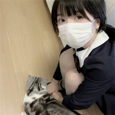 2025年最受欢迎的真人女头图片