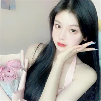 2025年最受欢迎的真人女头图片
