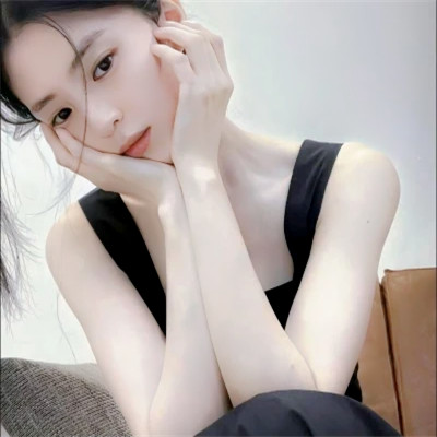 2025年最新女生真人头像图片