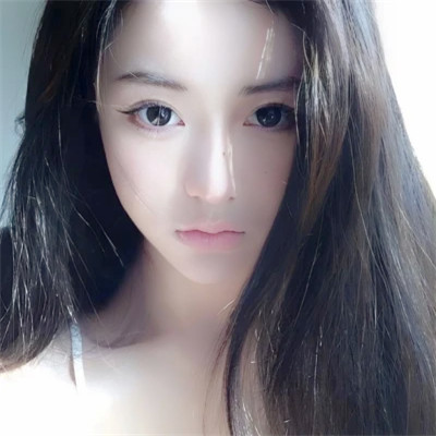 2025年最新女生真人头像图片