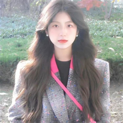 高清2025年女生真人头像