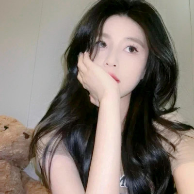 2025年女生真人头像下载