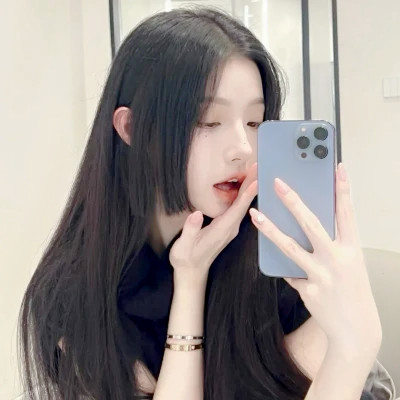 2025年女生真人头像下载