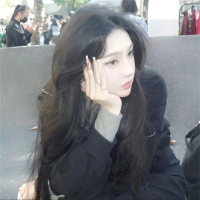 2025年女生真人头像下载