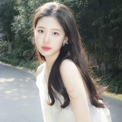 2025年女生真人头像