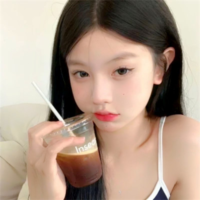 2025年女生真人头像