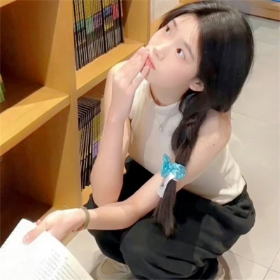 2025年女生真人头像