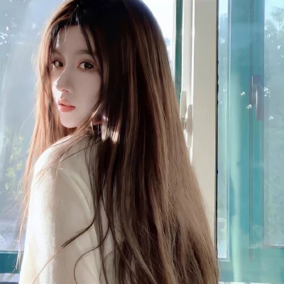 2025年微信真人女生头像
