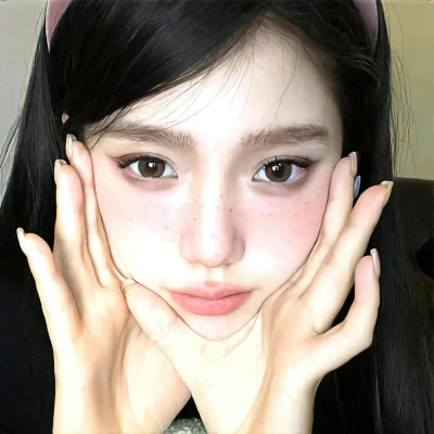 2025年微信真人女生头像