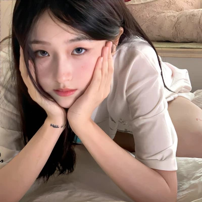 2025年最新女生微信头像图片精选