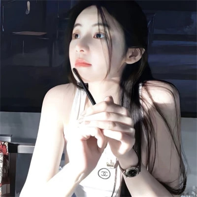 2025年最新女生微信头像图片精选