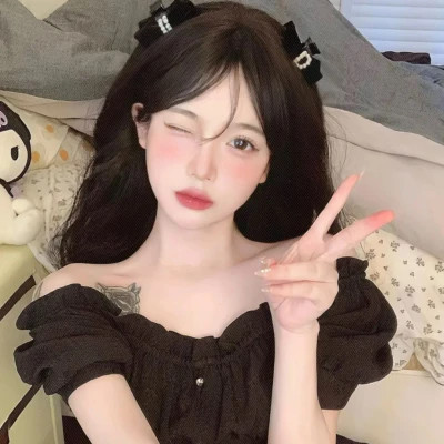 2025年最新女生微信头像图片