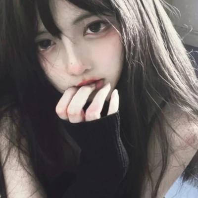 2025年最新女生微信头像图片