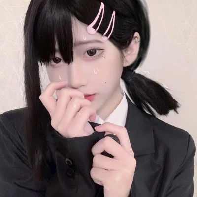 2025年最新女生微信头像图片