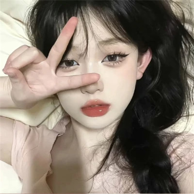 2025年女生微信头像图片