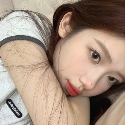 2025年女生微信头像图片