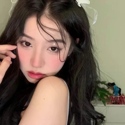 2025年女生微信头像图片