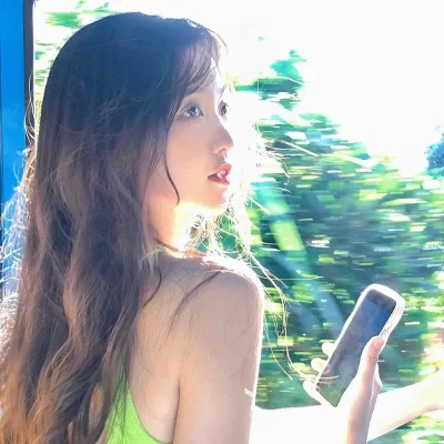 2025年女生微信头像图片