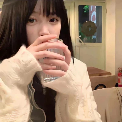 2025年女生微信头像图片