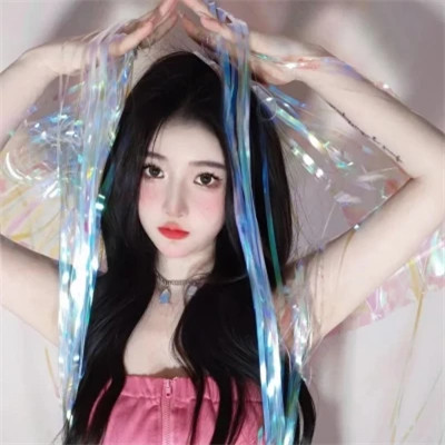 2025年最新女生微信真人头像图片