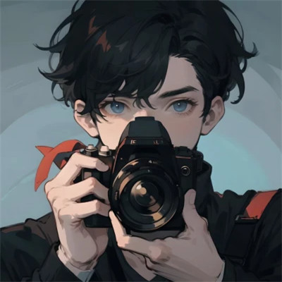 一男一女拿相机动漫头像图片