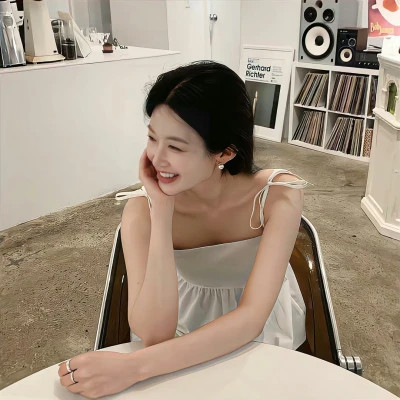 高清2025真人女生头像