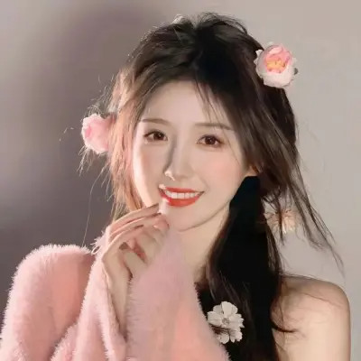 绝美2025真人女生头像