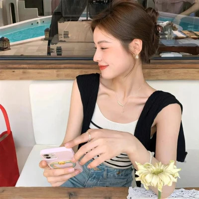绝美2025真人女生头像
