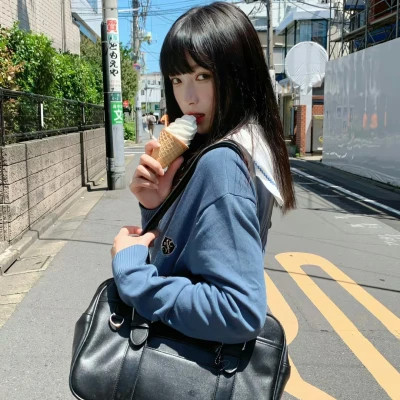 2025最新微信真人女生头像