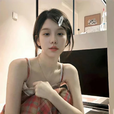 2025最新微信真人女生头像