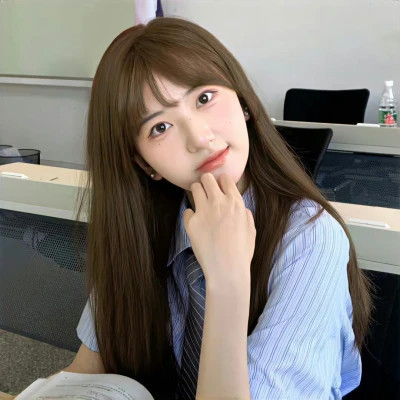2025最新微信真人女生头像
