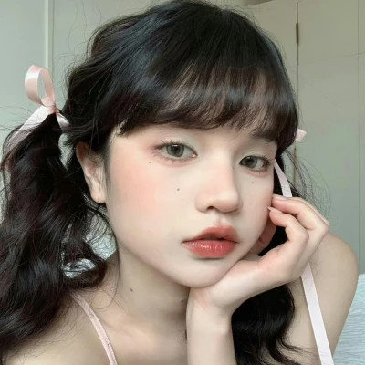2025精选微信真人女生头像