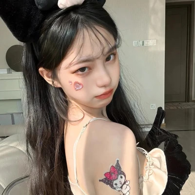2025精选微信真人女生头像