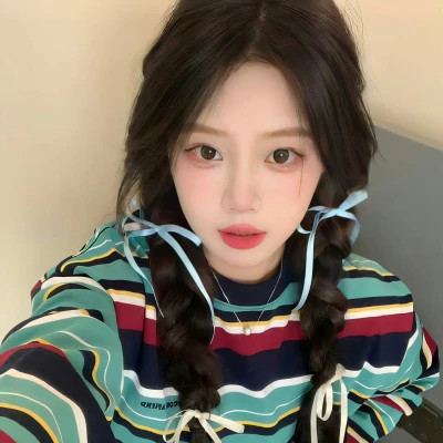 2025精选微信真人女生头像