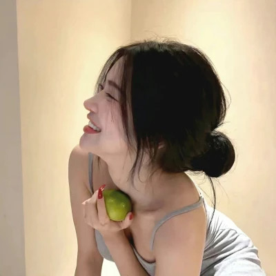 微信头像女生真人2025