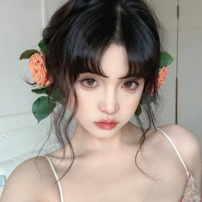 微信头像女生真人2025