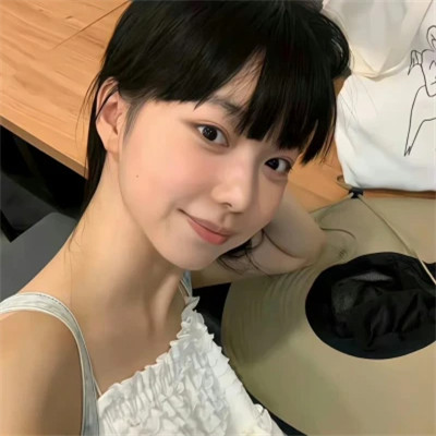 微信头像女生真人2025